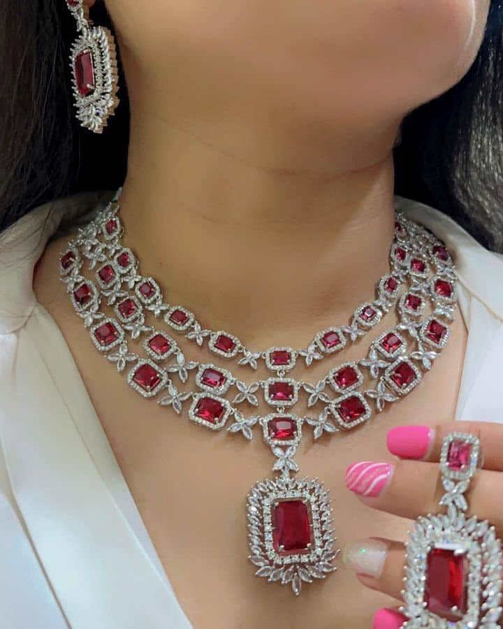 Aalija Exquisite Fancy Necklace Set with Earrings